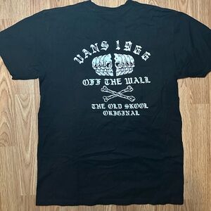 Vans Skulls Black T-Shirt